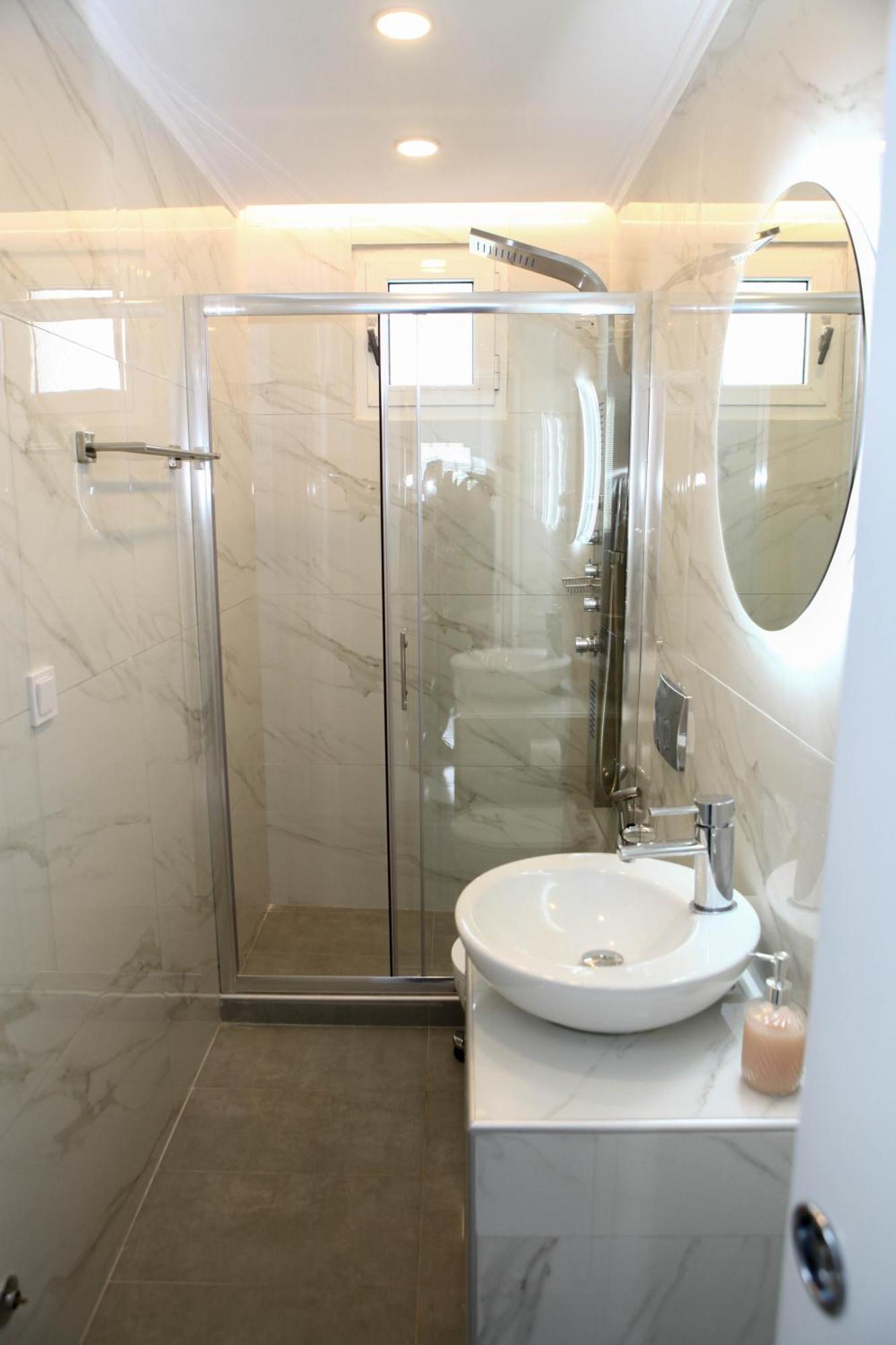 Nicole Fresh Apartments เกราโมตี ภายนอก รูปภาพ