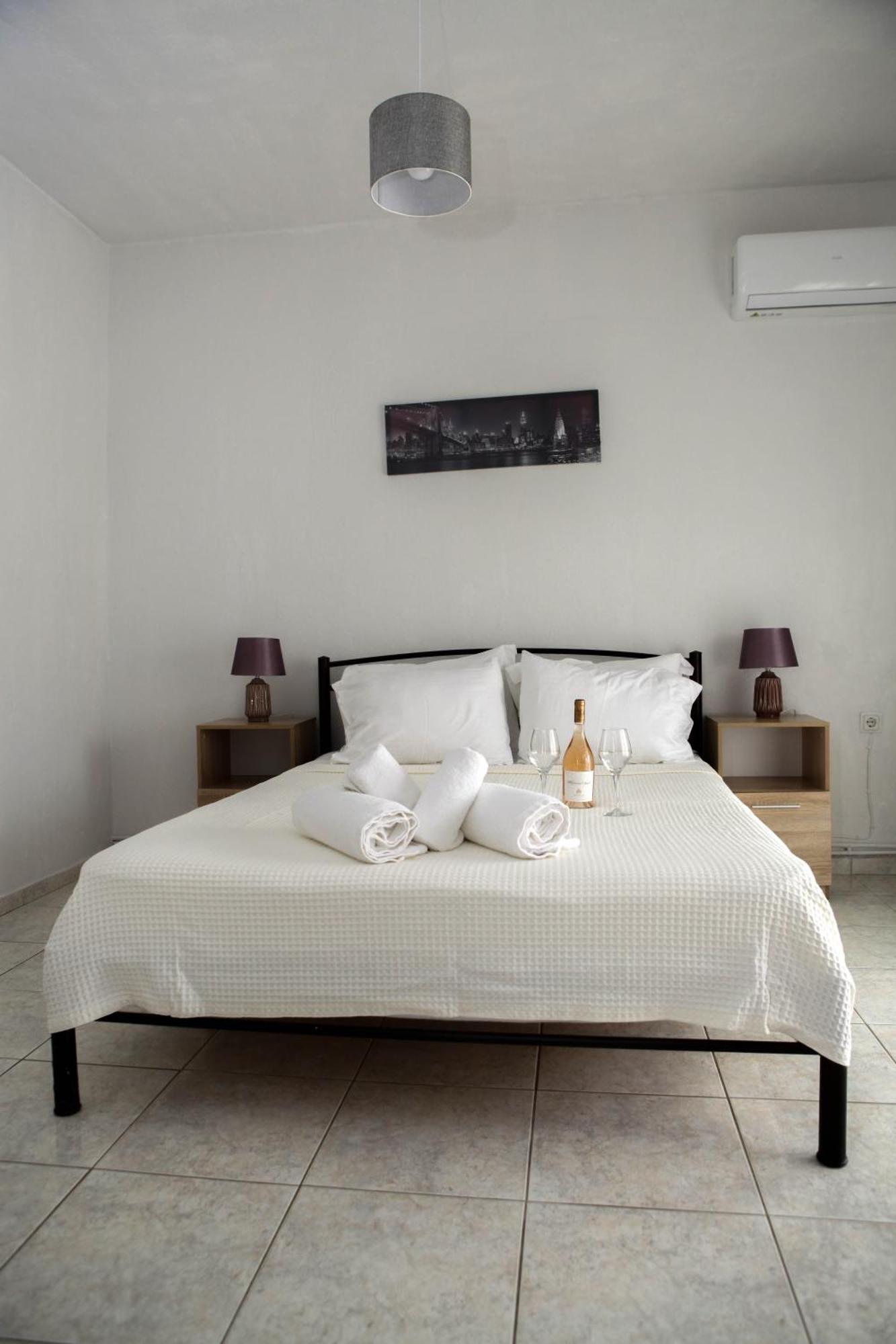Nicole Fresh Apartments เกราโมตี ภายนอก รูปภาพ