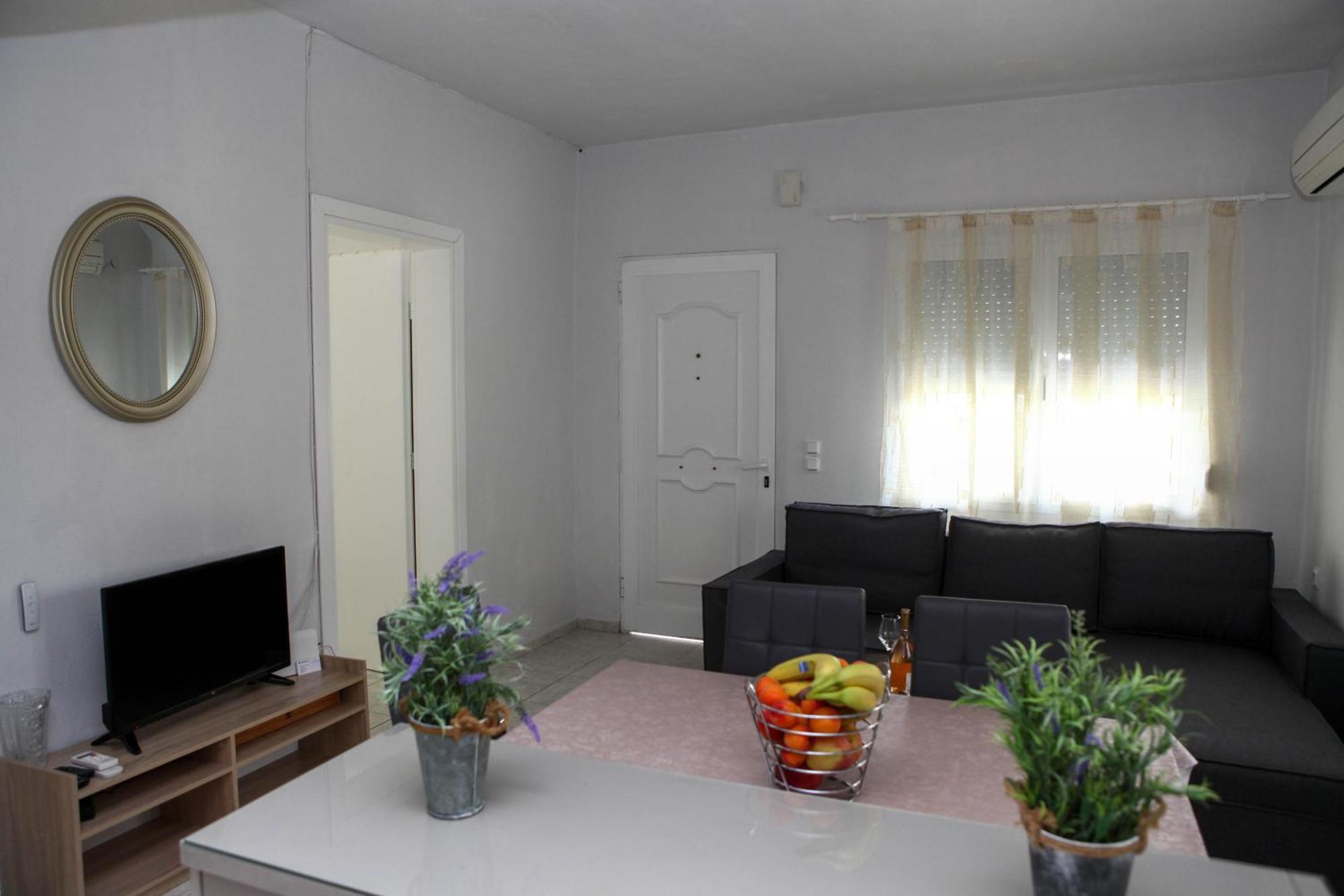 Nicole Fresh Apartments เกราโมตี ภายนอก รูปภาพ
